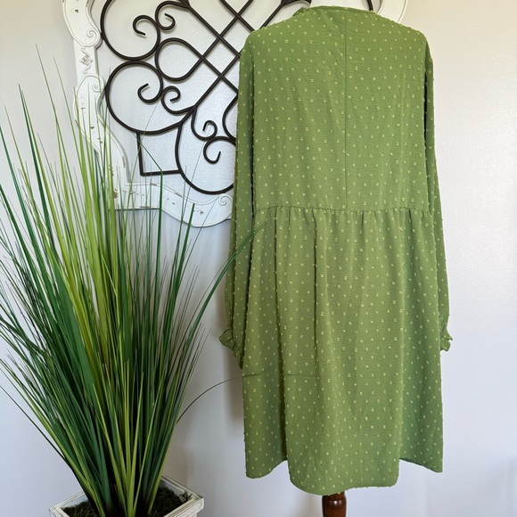 SHEIN CURVE Size 3X Cute Green Dress - Picture 3 of 5